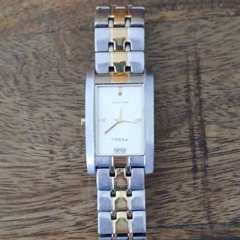 Fossil Gold and Silver Rectangular Watch Needs Battery
